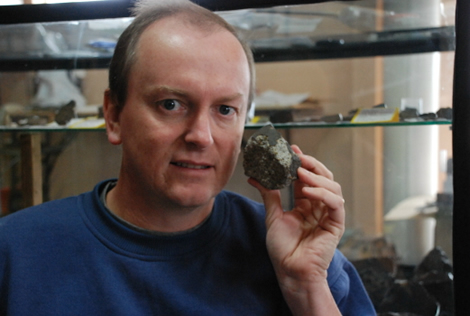 Ray Pickard with his specimen from this fresh find