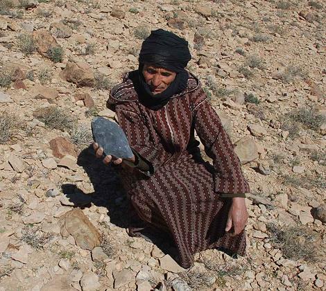 3.6 kilogram complete individual with finder, Ladi Youssef, in the field