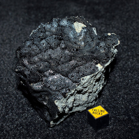 327 gram crusted fragment